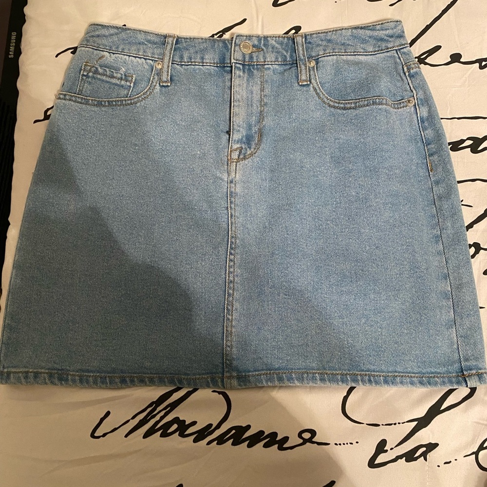Denim skirt